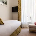 アルフレッド ソミエ ホテル 5*