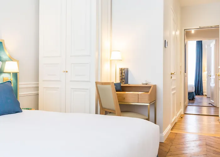 Alfred Sommier 5*