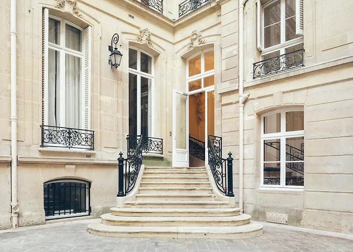 Alfred Sommier Hotell 5*